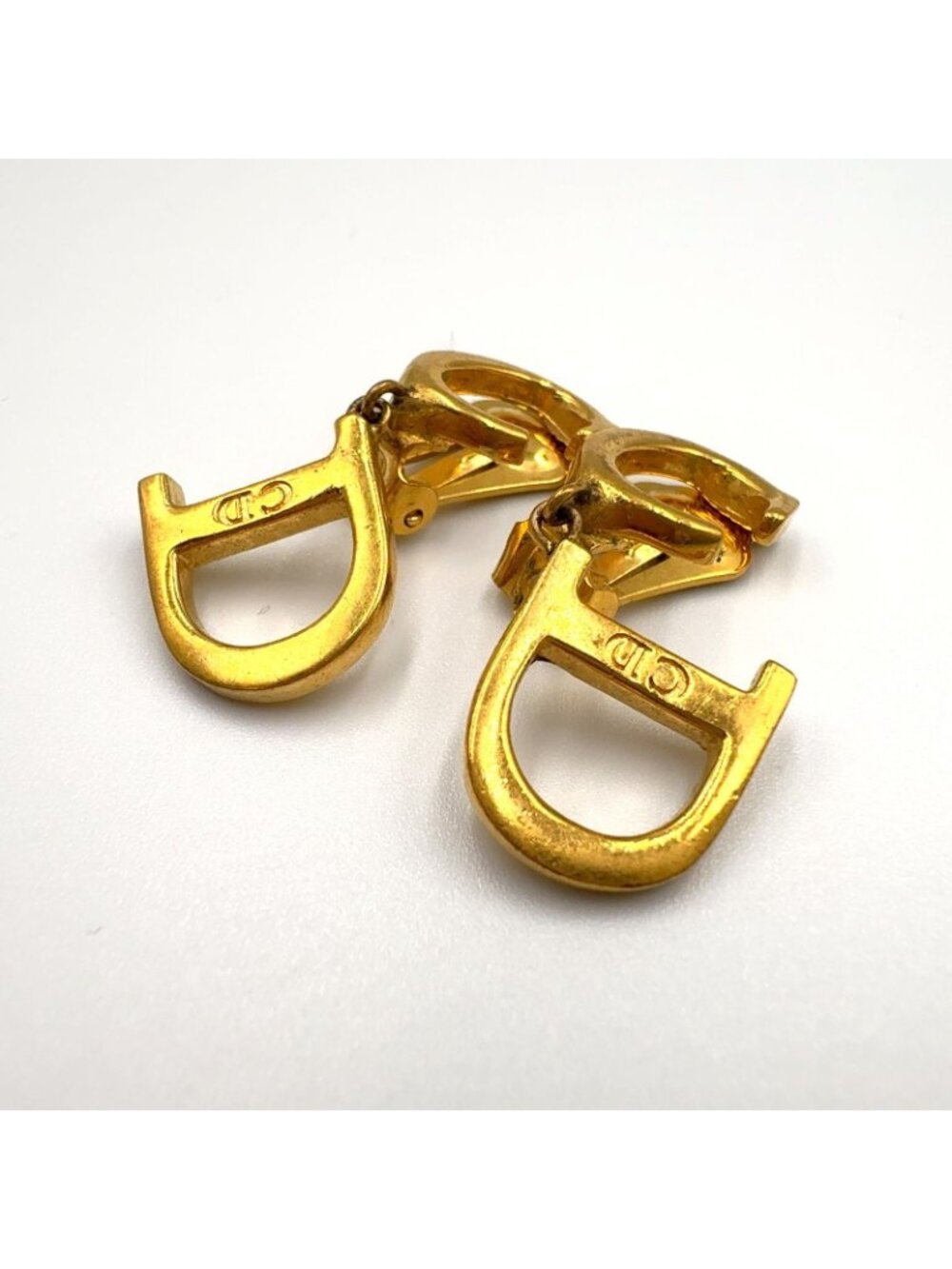 Dior CD Logo Swing Gold Plated Earrings - Picture 11 of 12